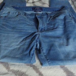 Jeans size 10 short